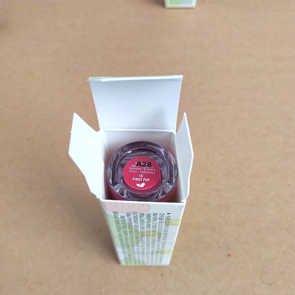 Clinque Lip Gloss Bundle - Picture 7 of 15